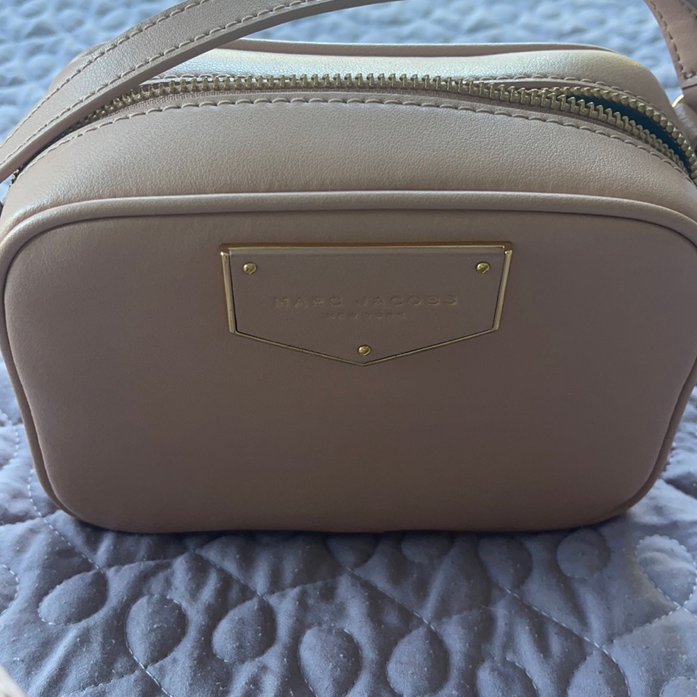 Marc Jacobs crossbody